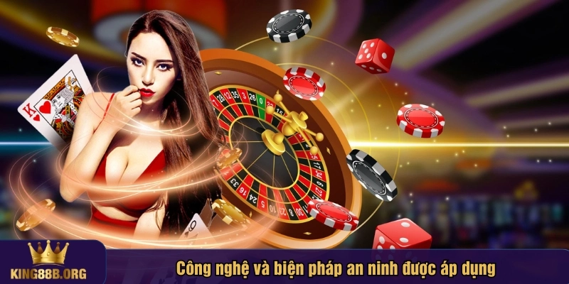Đội ngũ chuyên gia bảo mật làm việc 24/7 để đảm bảo an toàn